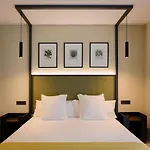 Nuvo Boutique Hotel 4*