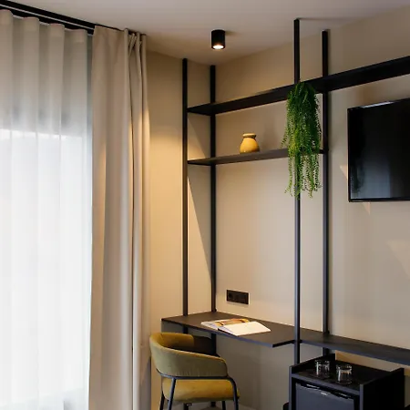 호텔 Nuvo Boutique 오비에도